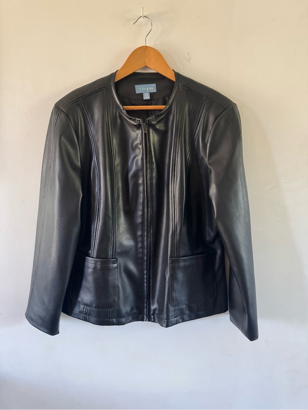 Très You Black Faux Leather Jacket Women L Tailored Zip Front